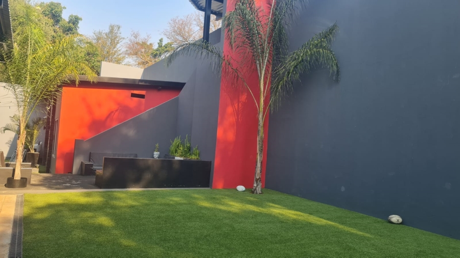 5 Bedroom Property for Sale in Protea Park North West